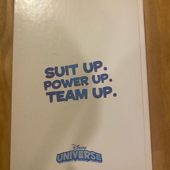 Disney Universe Collector's Edition Book,(Prima Official Game Guide Hardcover - Picture 8 of 12